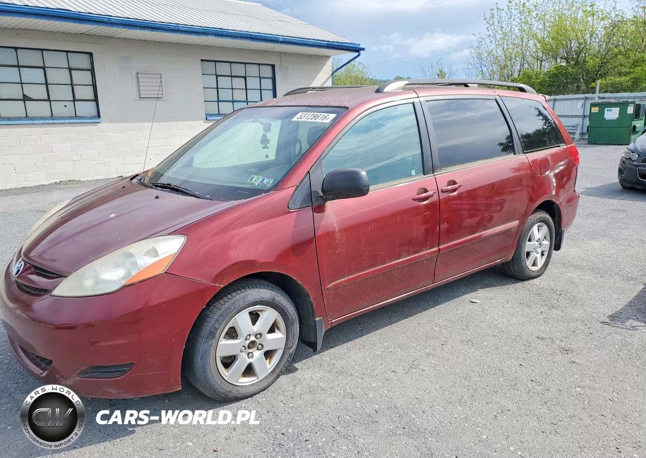 2008 Toyota Sienna Le 7-Passenger