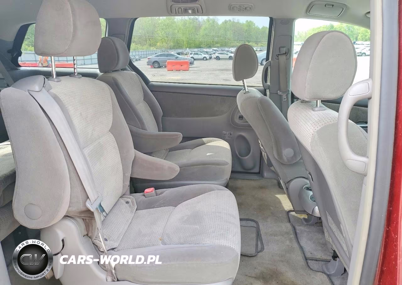 2008 Toyota Sienna Le 7-Passenger VIN:5TDZK23C38S125943 - 11