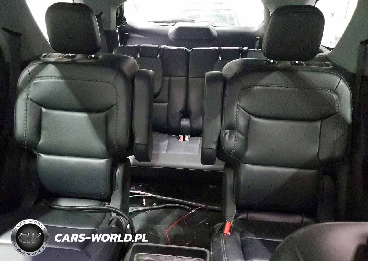 2021 Ford Explorer Xlt VIN:1FMSK8DH9MGA54892 - 10