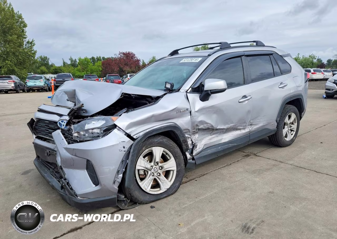 2020 Toyota Rav4 Le – zdjęcie 1 z 12
