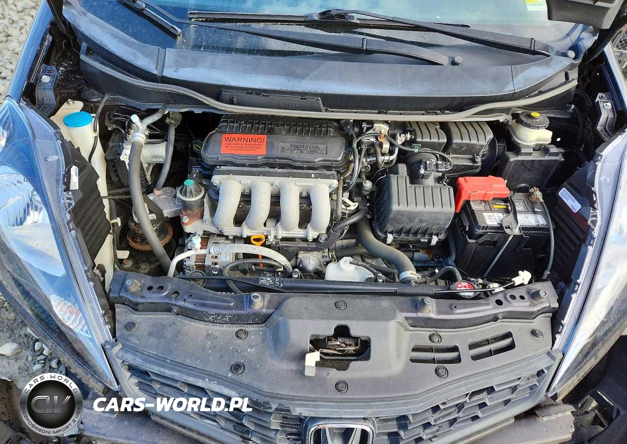 2013 Honda Fit Sport VIN:JHMGE8H54DC045153 - 11