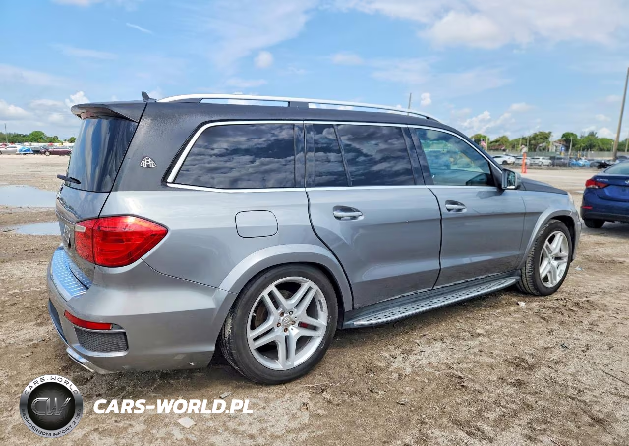 2014 Mercedes-Benz Gl 550 4Matic VIN:4JGDF7DEXEA311379 - 3