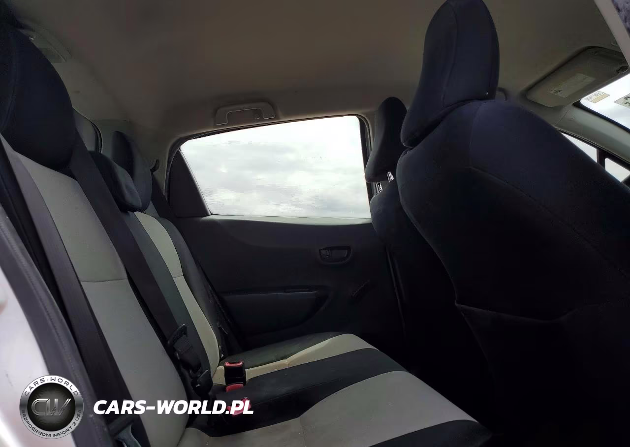 2012 Toyota Yaris VIN:JTDKTUD38CD510122 - 10