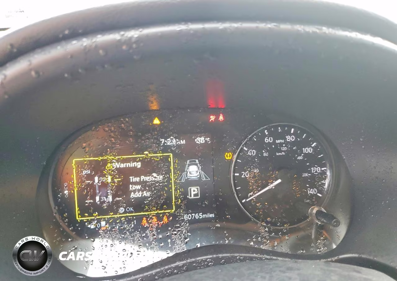 NISSAN KICKS SR VIN:3N1CP5DV1ML533286 - 9