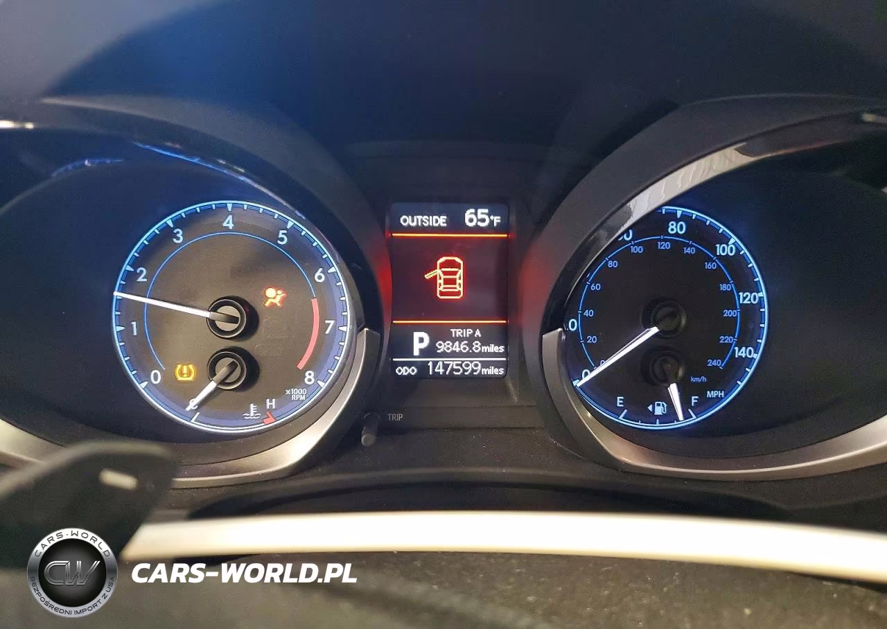 2015 Toyota Corolla S Plus VIN:2T1BURHE2FC271495 - 9