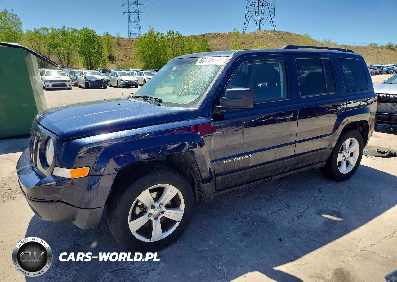 2016 Jeep Patriot Latitude VIN:1C4NJPFA4GD811038 - 1