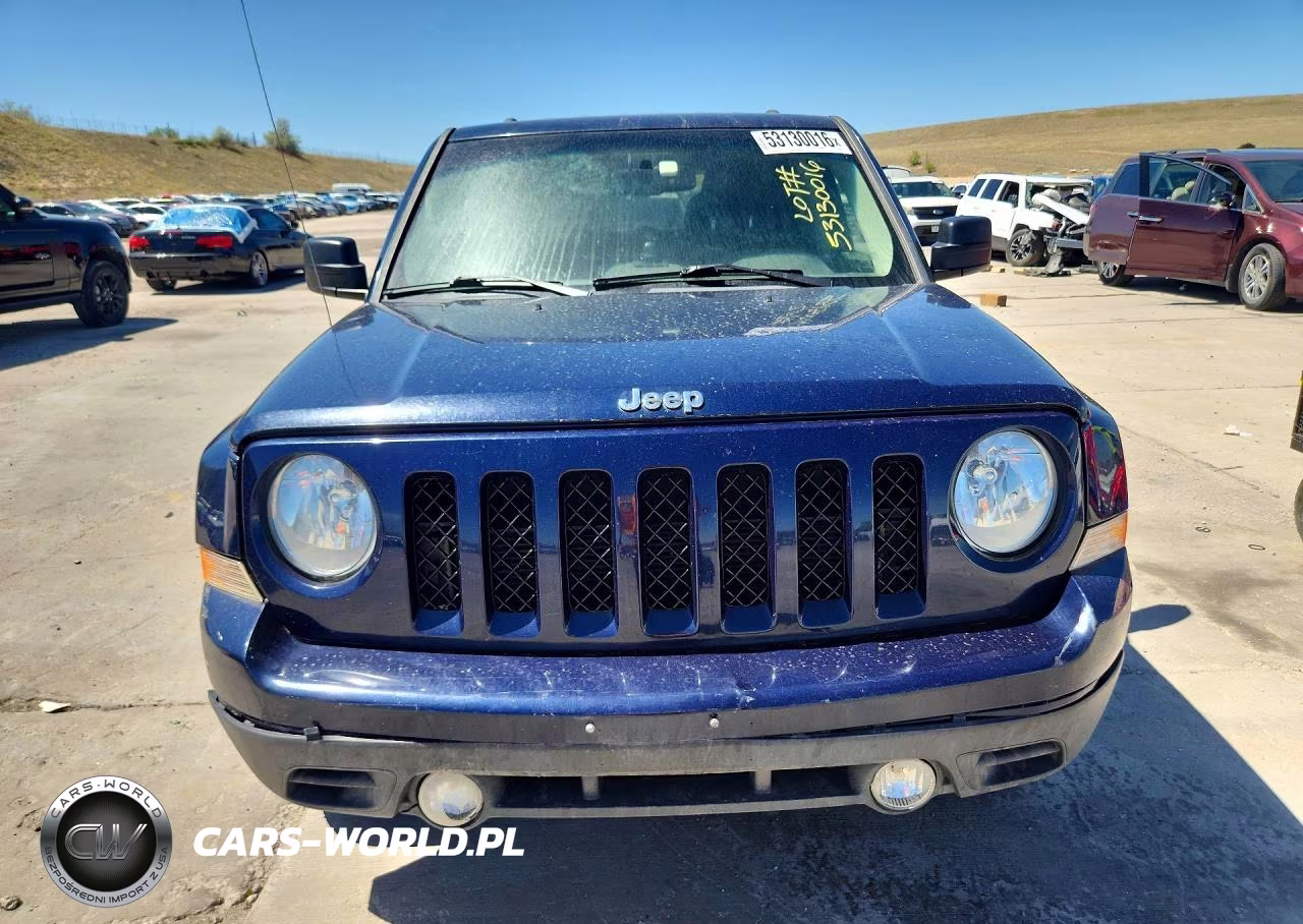 2016 Jeep Patriot Latitude VIN:1C4NJPFA4GD811038 - 5