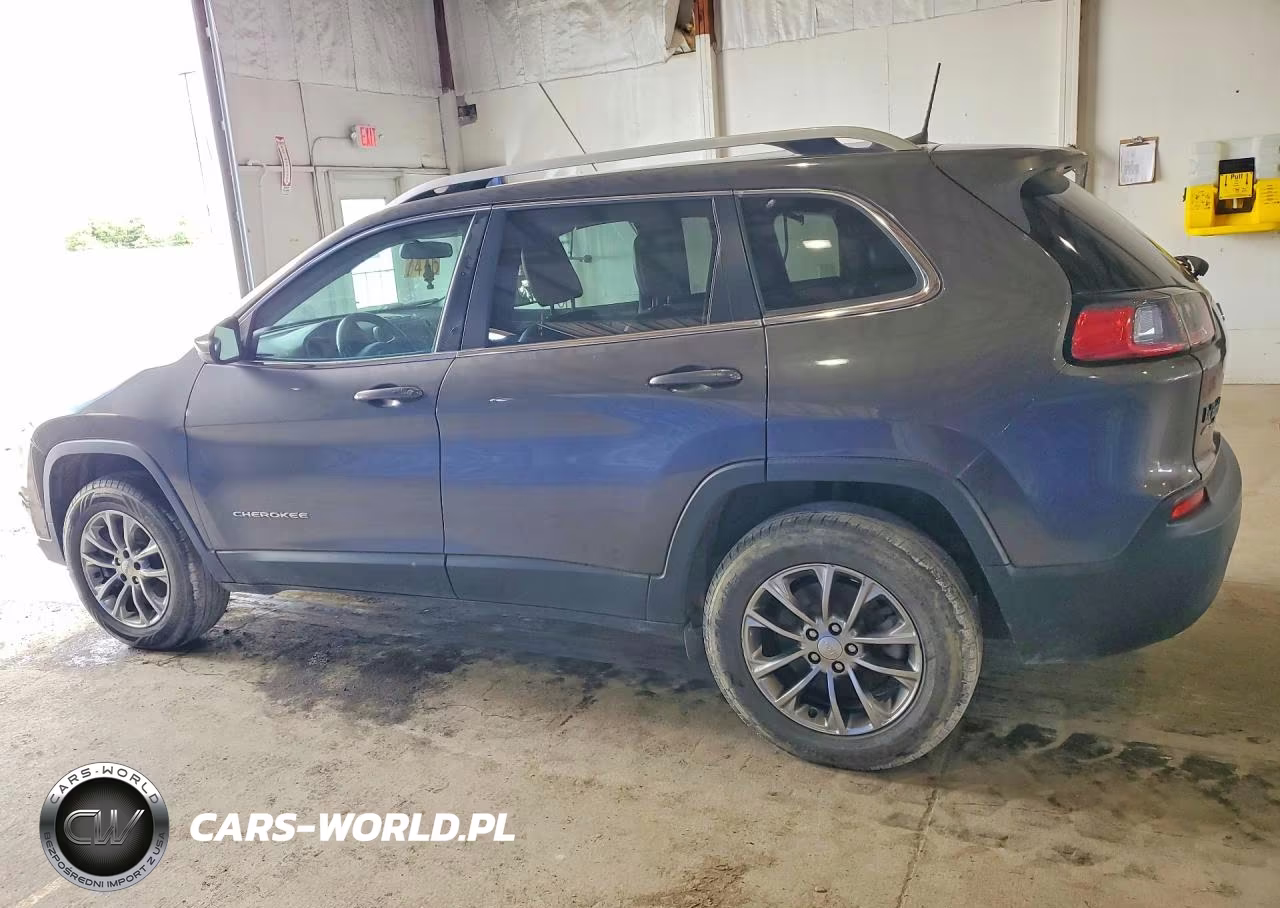 2019 Jeep Cherokee Latitude Plus VIN:1C4PJMLN4KD211790 - 2