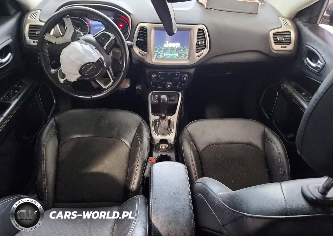 2019 Jeep Compass Latitude VIN:3C4NJCBB8KT855604 - 8