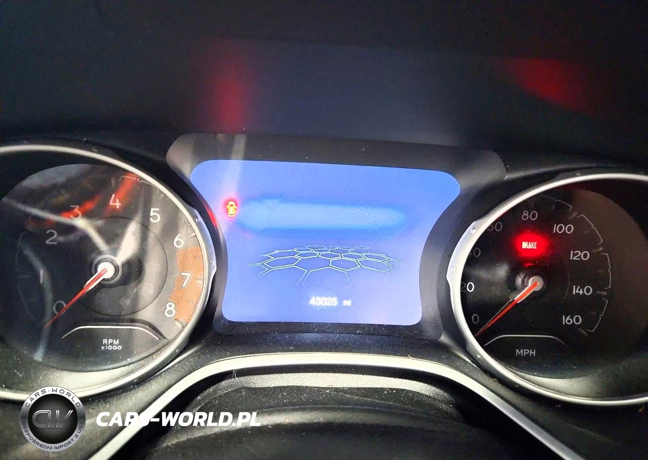 2019 Jeep Compass Latitude VIN:3C4NJCBB8KT855604 - 9