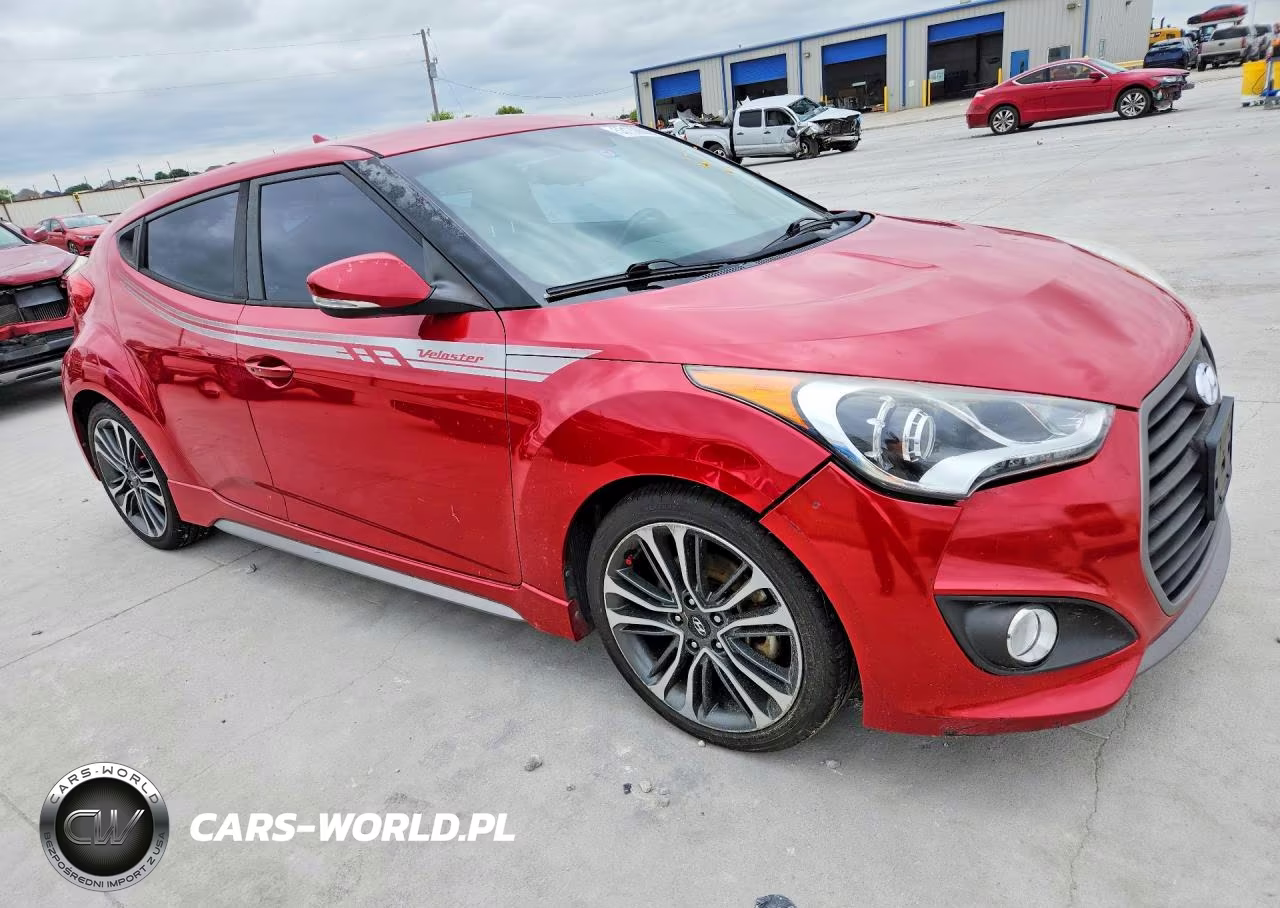 2016 Hyundai Veloster Turbo VIN:KMHTC6AE9GU273325 - 4