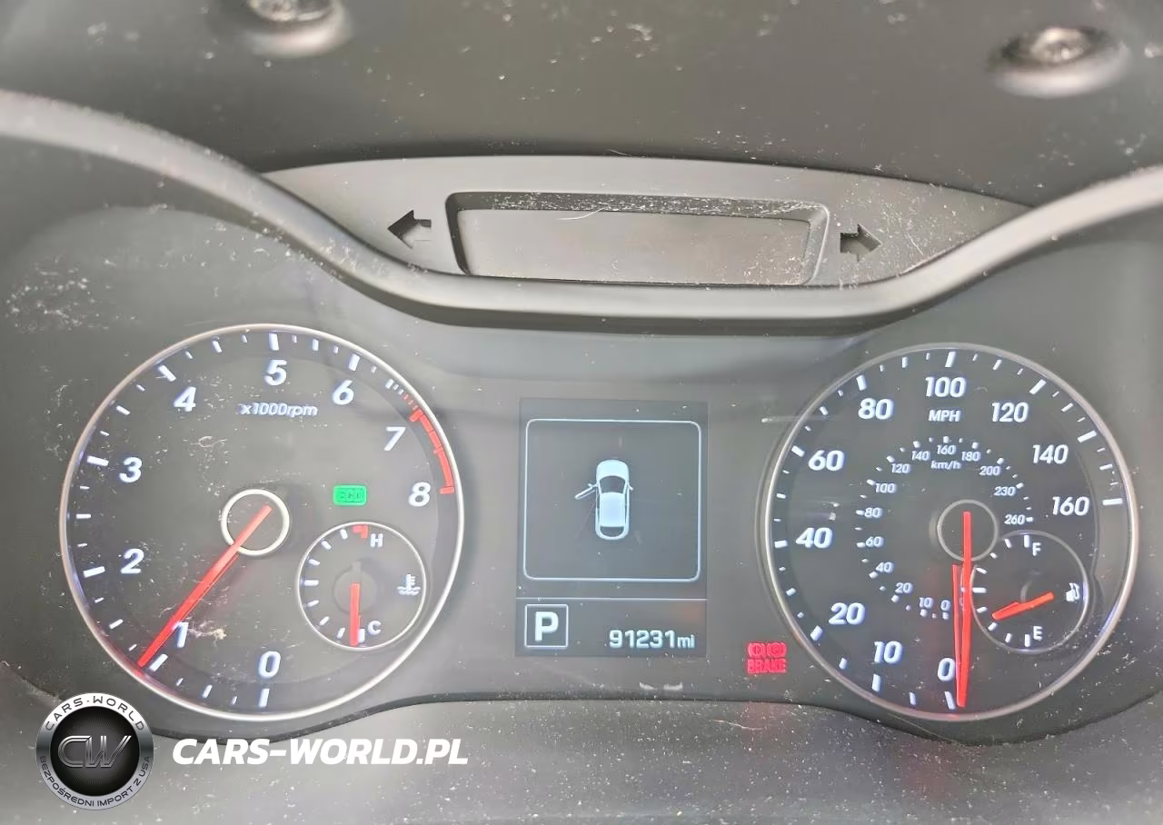 2016 Hyundai Veloster Turbo VIN:KMHTC6AE9GU273325 - 9