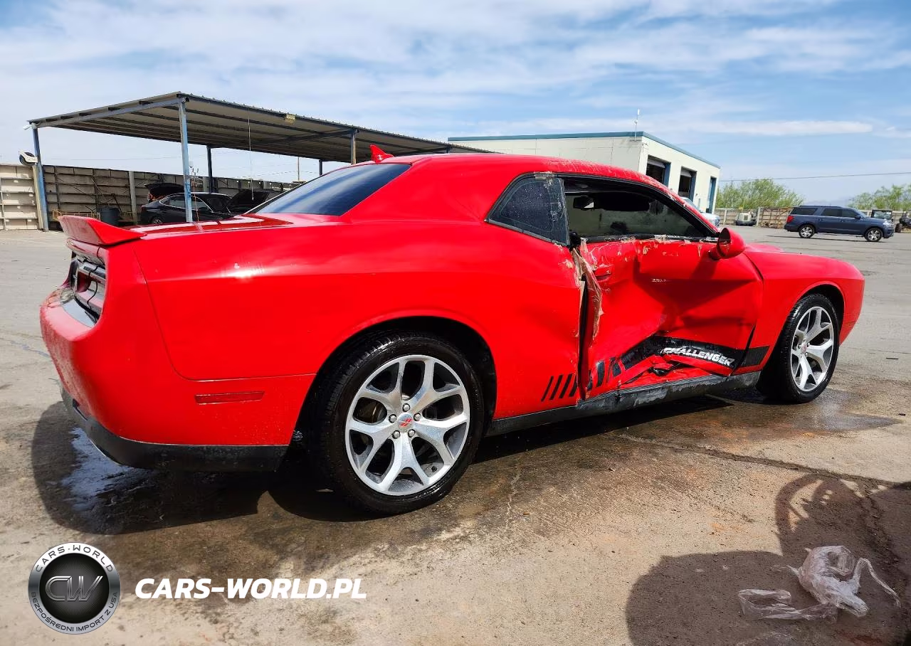2015 Dodge Challenger Sxt Plus VIN:2C3CDZBG6FH702820 - 3