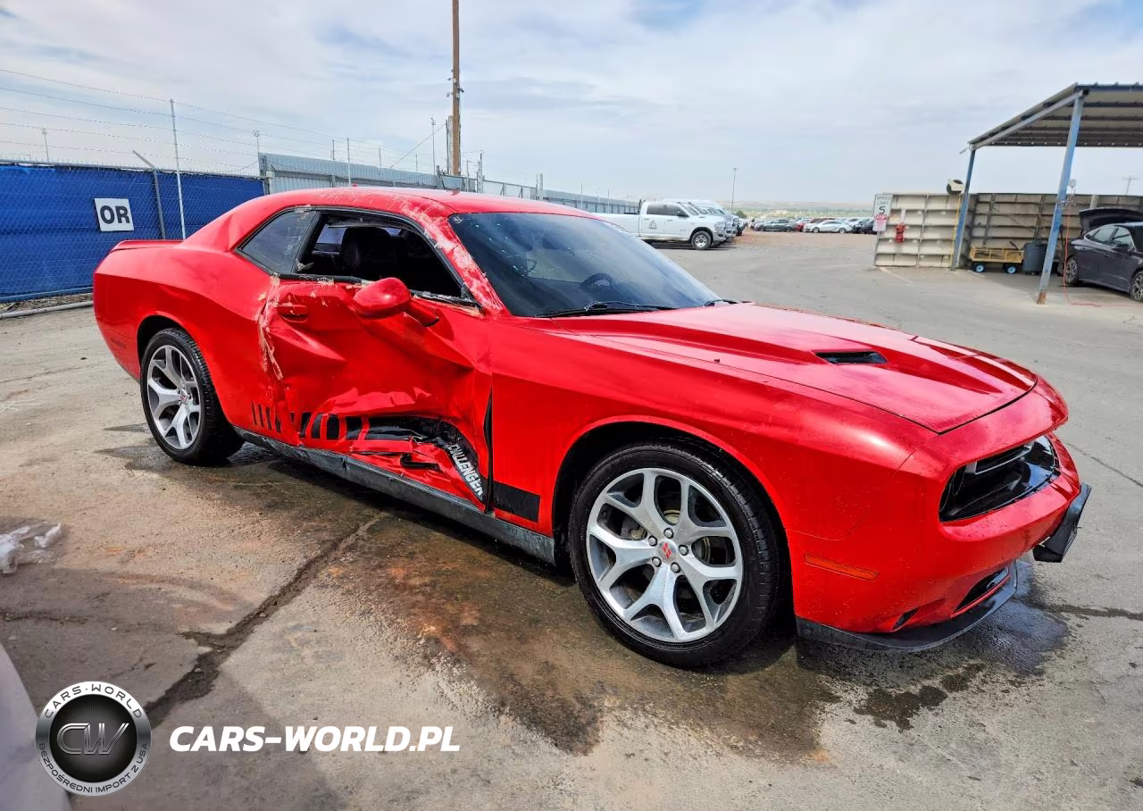 2015 Dodge Challenger Sxt Plus VIN:2C3CDZBG6FH702820 - 4