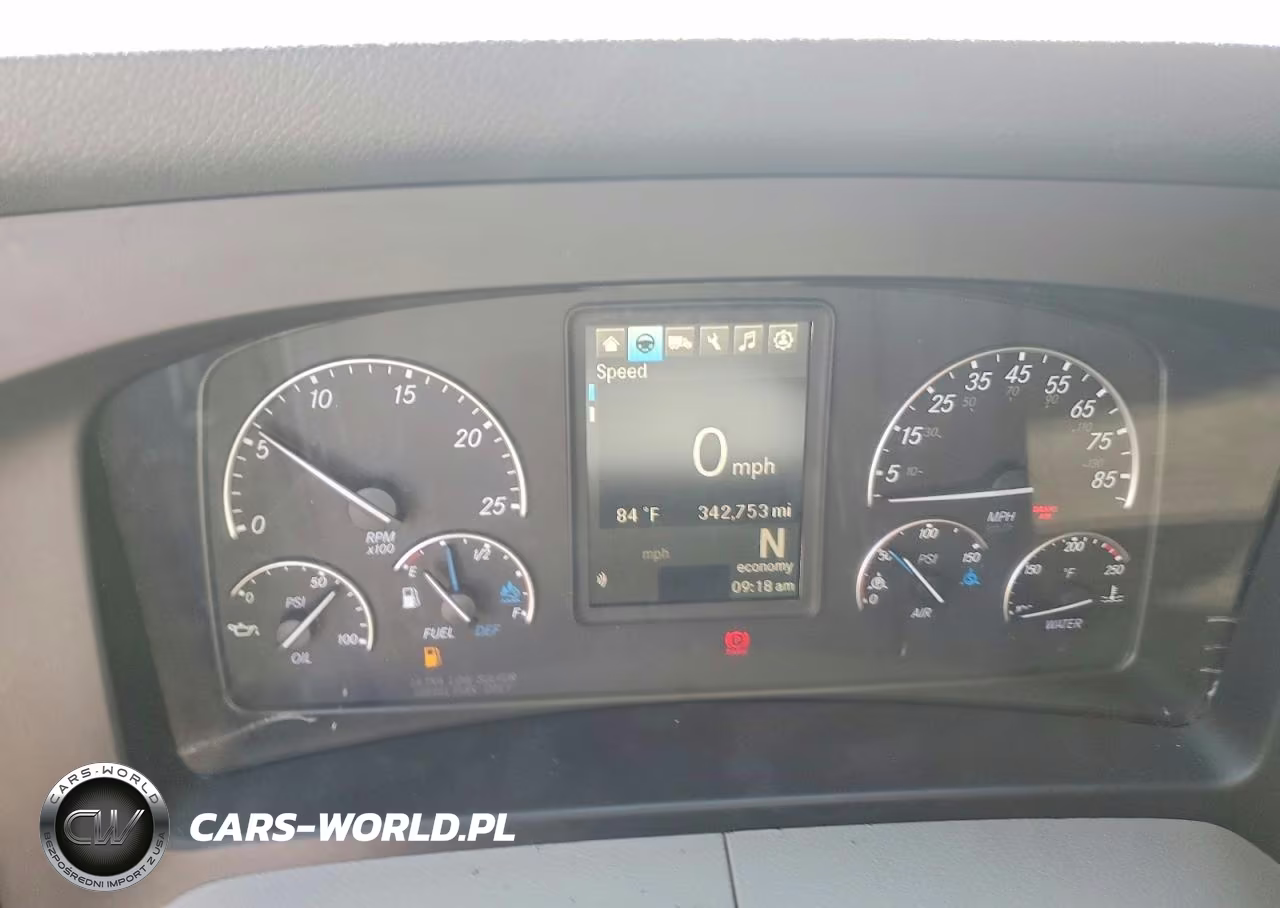 2019 Freightliner Cascadia 126 Semi Truck VIN:3AKJHHDR9KSKK8260 - 8