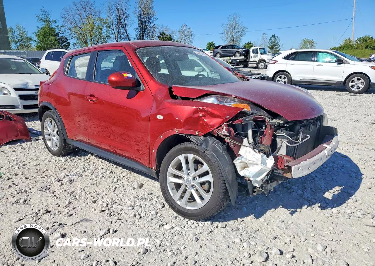 2012 Nissan Juke S VIN:JN8AF5MV7CT110587 - 4