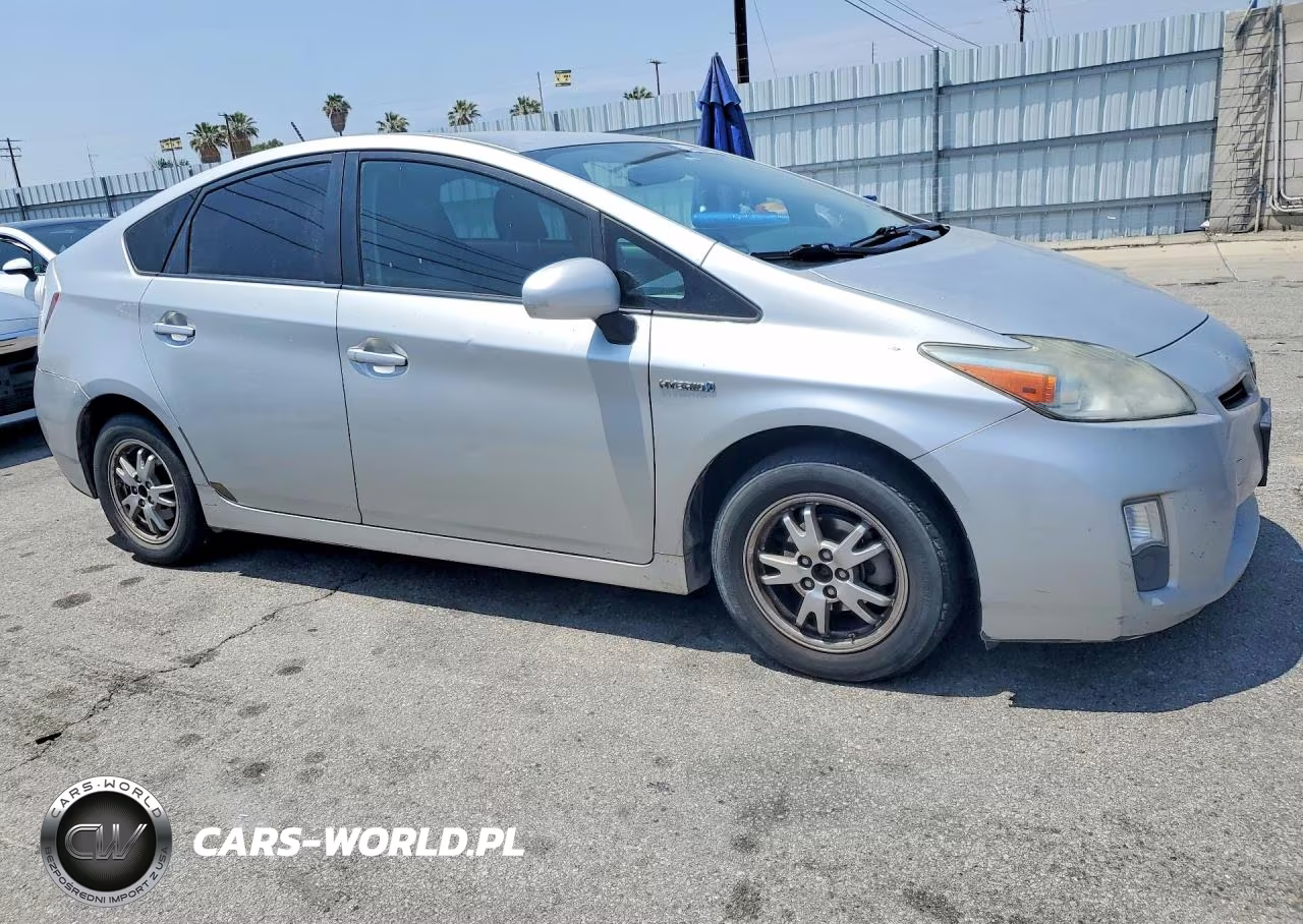 2010 Toyota Prius Ii VIN:JTDKN3DU8A1298575 - 4