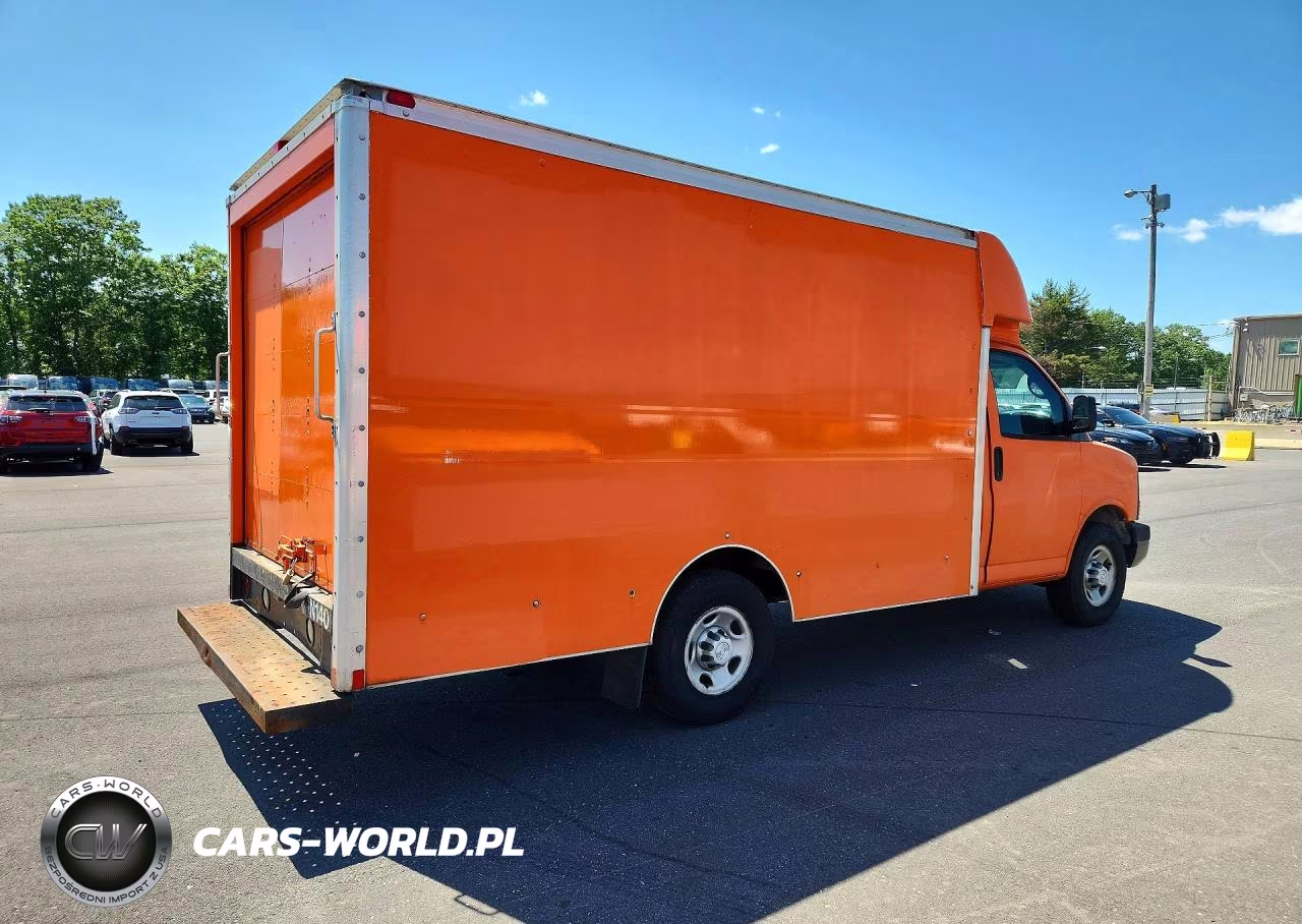 2015 Chevrolet Express G3500 VIN:1GB0G2CF6F1256027 - 3