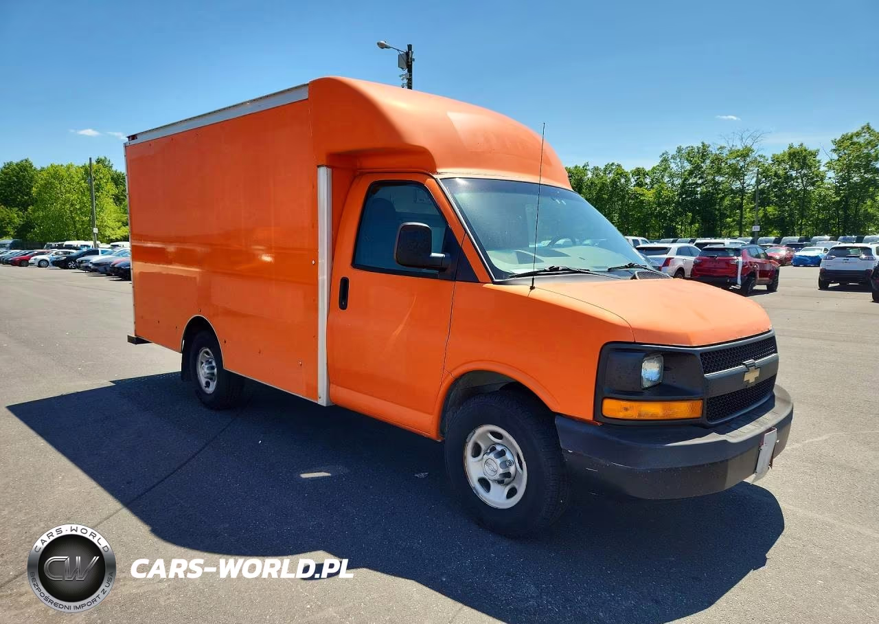 2015 Chevrolet Express G3500 VIN:1GB0G2CF6F1256027 - 4