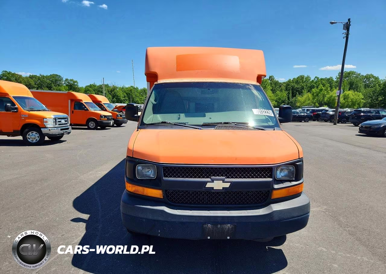 2015 Chevrolet Express G3500 VIN:1GB0G2CF0F1256153 - 5