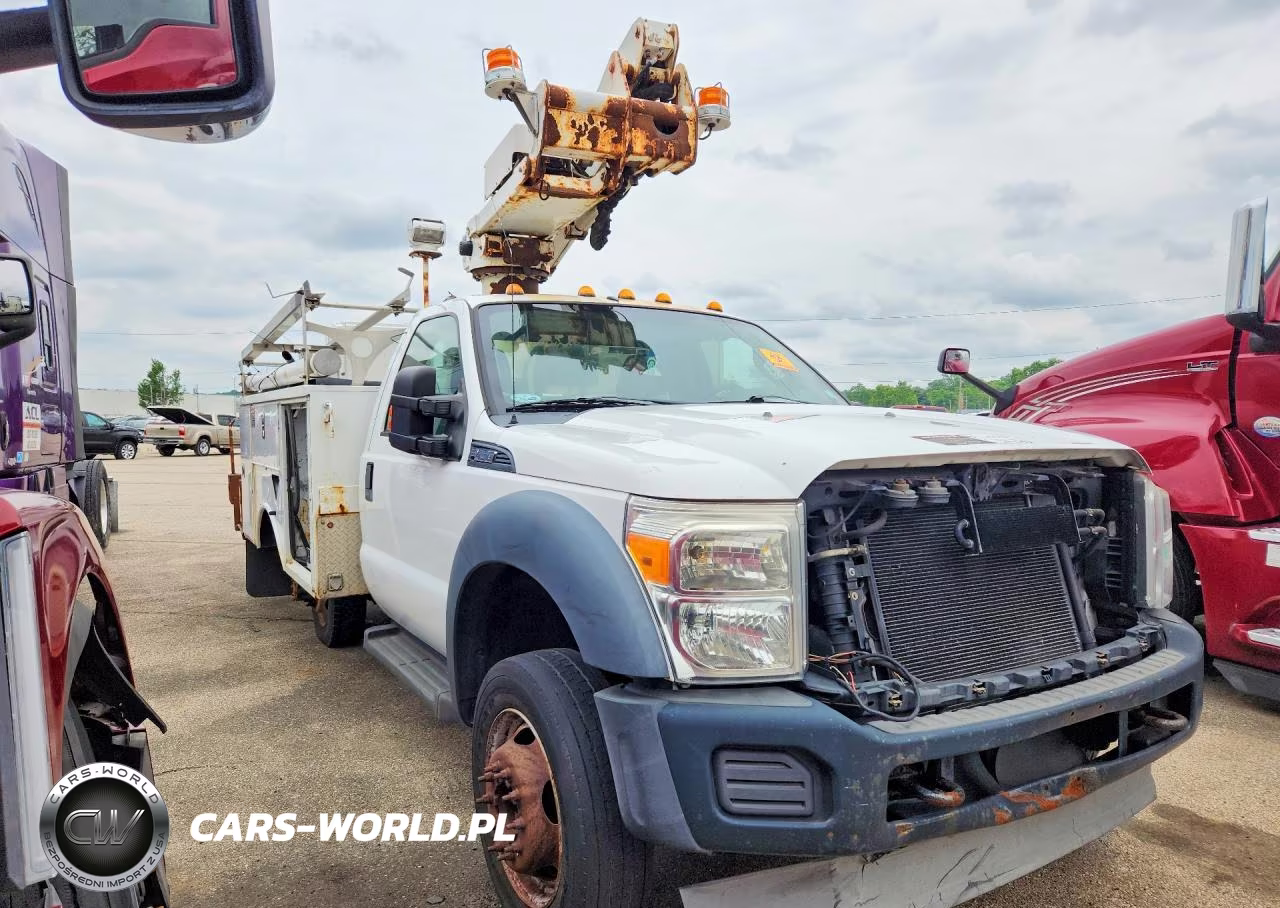 2013 Ford F450 Super Duty VIN:1FDUF4GY1DEB31610 - 4