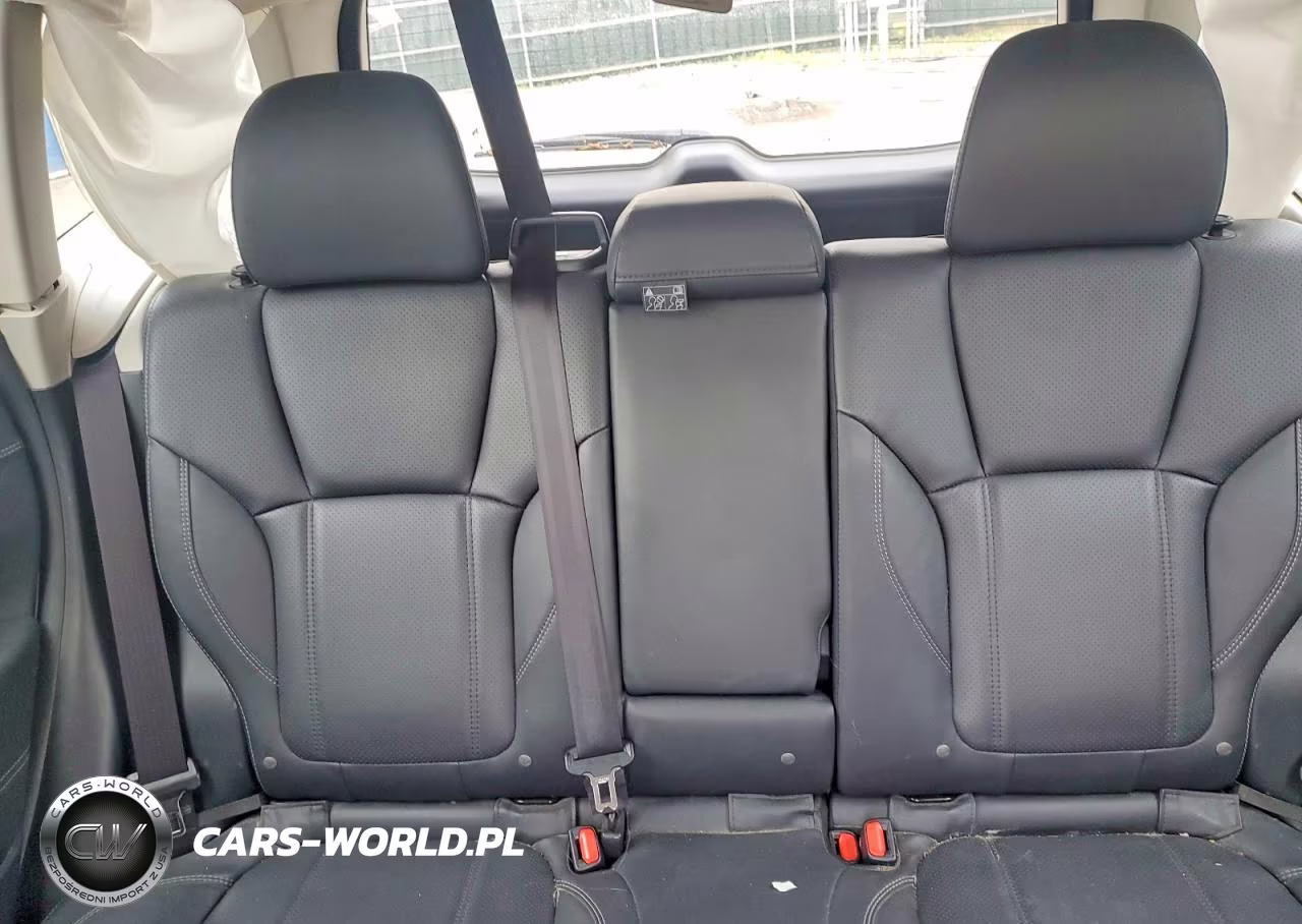 2020 Subaru Forester Touring VIN:JF2SKAXC8LH523721 - 10