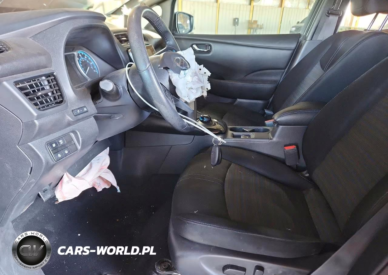 2022 Nissan Leaf Sv Plus VIN:1N4BZ1CV5NC555713 - 7