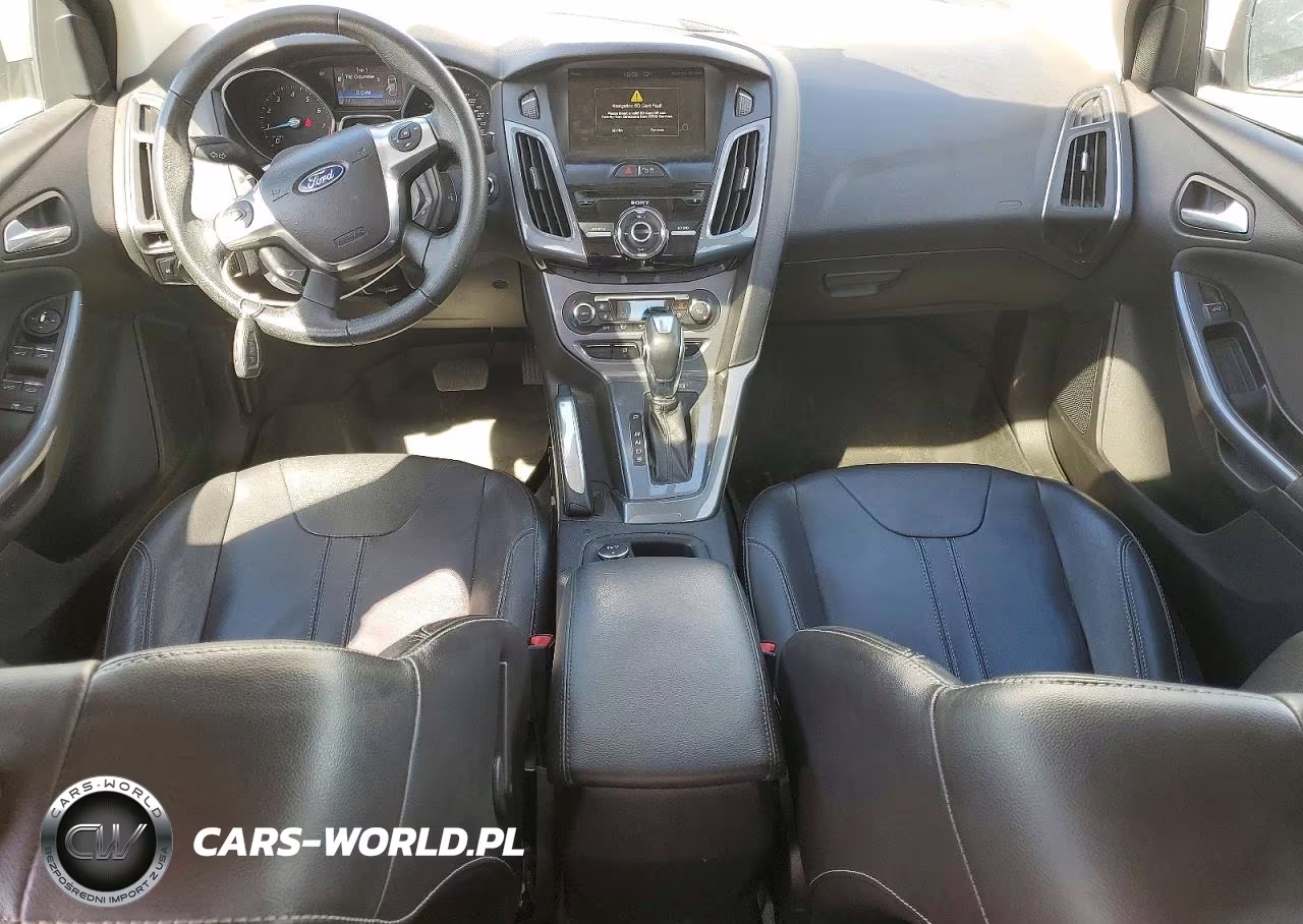 2012 Ford Focus Titanium VIN:1FAHP3J29CL189594 - 8