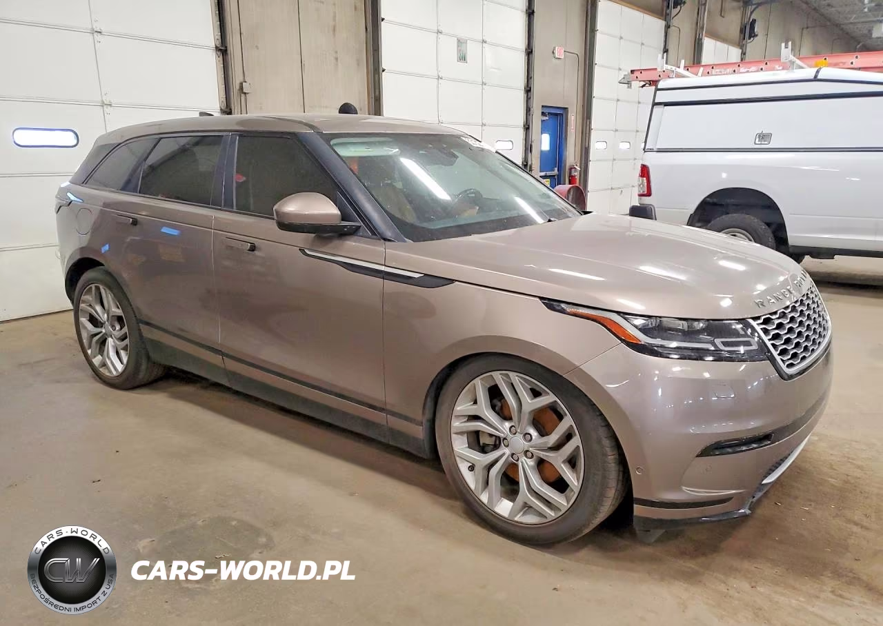 2018 Land Rover Range Rover Velar Se VIN:SALYC2RV2JA702894 - 4