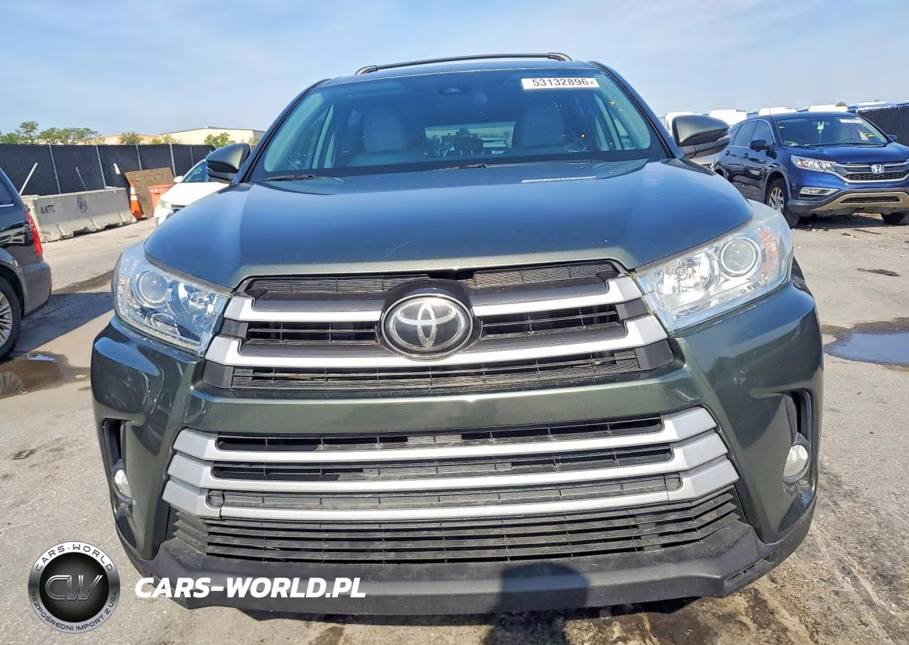2019 Toyota Highlander Le Plus VIN:5TDZZRFH1KS333290 - 5