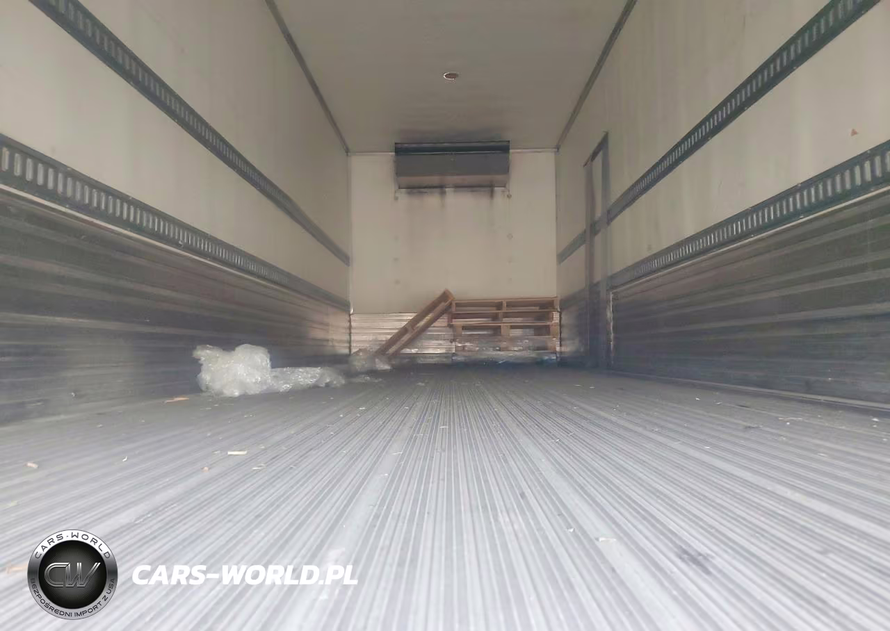 2023 Freightliner Business Class M2 Refrigerated Box Truck VIN:3ALACWFCXPDNZ9348 - 10