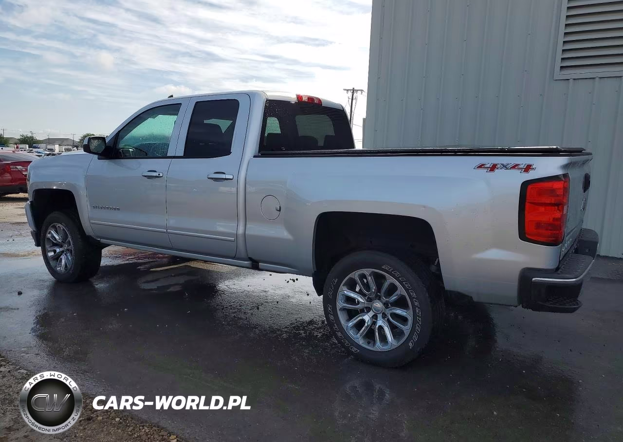 2017 Chevrolet Silverado K1500 Lt VIN:1GCVKREH5HZ307643 - 2