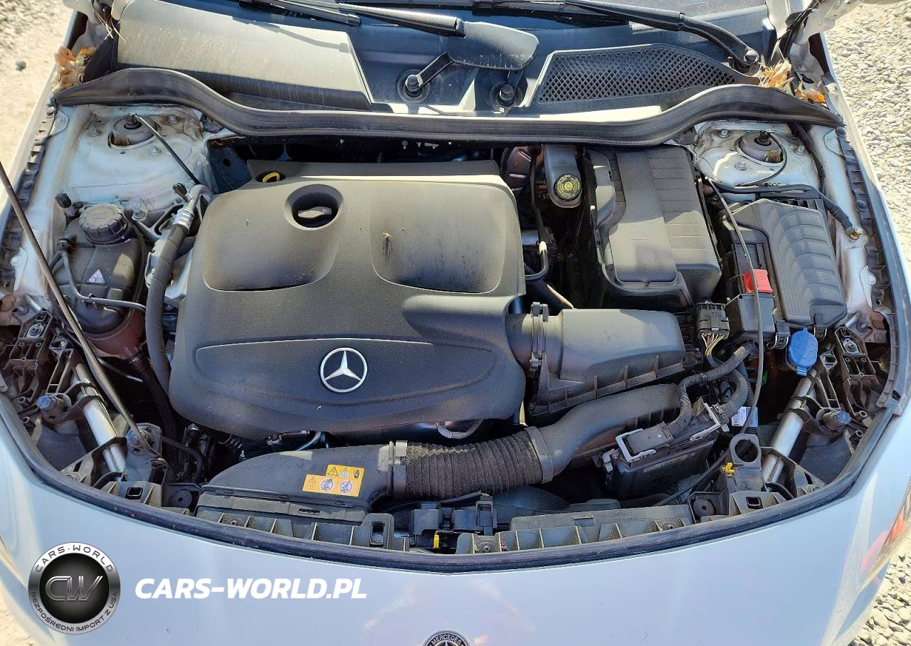 2018 Mercedes-Benz Cla 250 VIN:WDDSJ4EB3JN604062 - 11