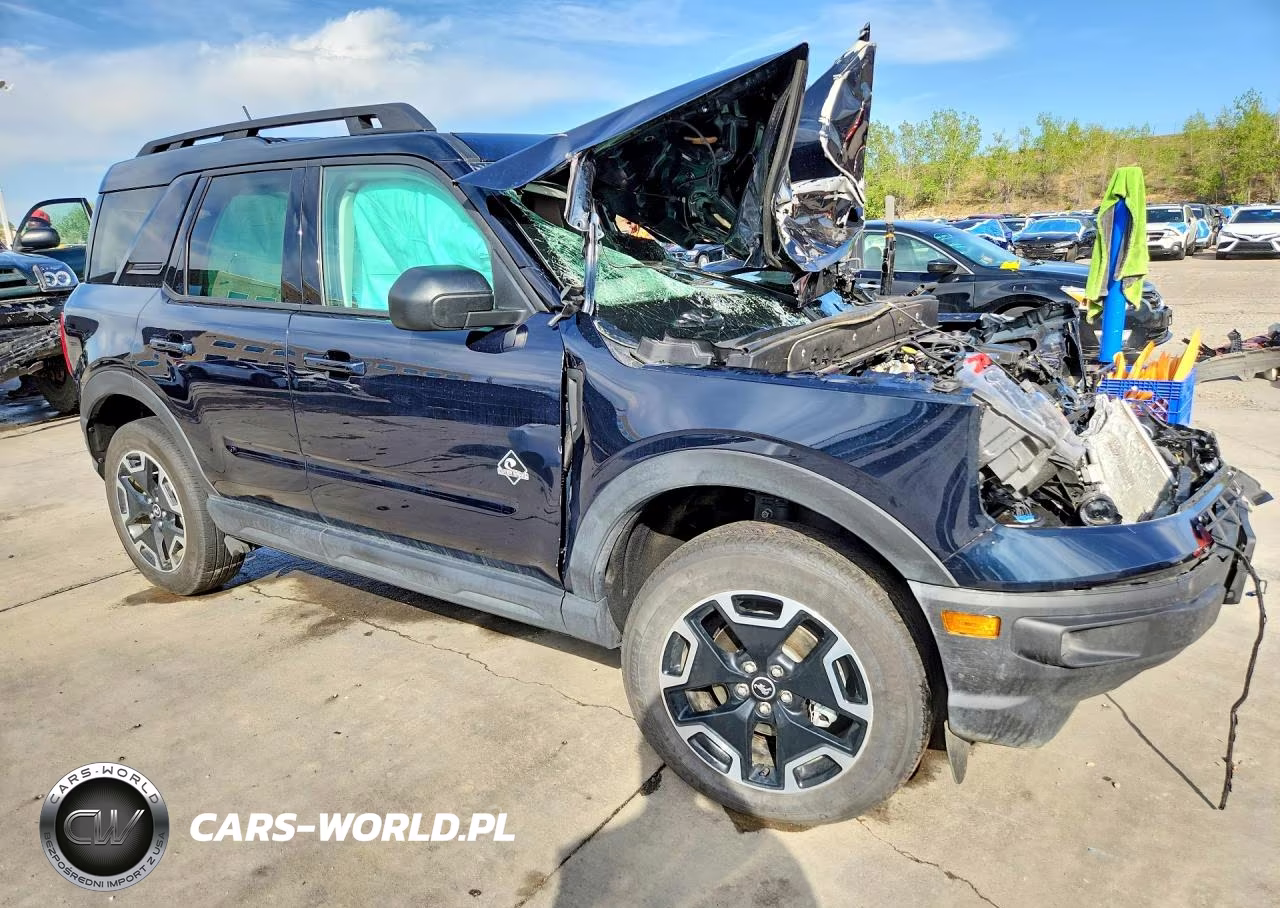 2023 Ford Bronco Sport Outer Banks VIN:3FMCR9C65PRE00682 - 4