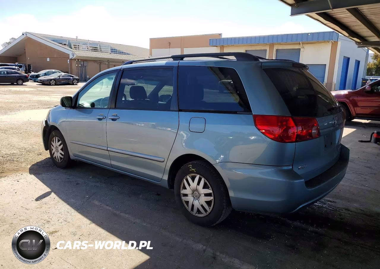 2008 Toyota Sienna Le 7-Passenger VIN:5TDZK23C18S105464 - 2