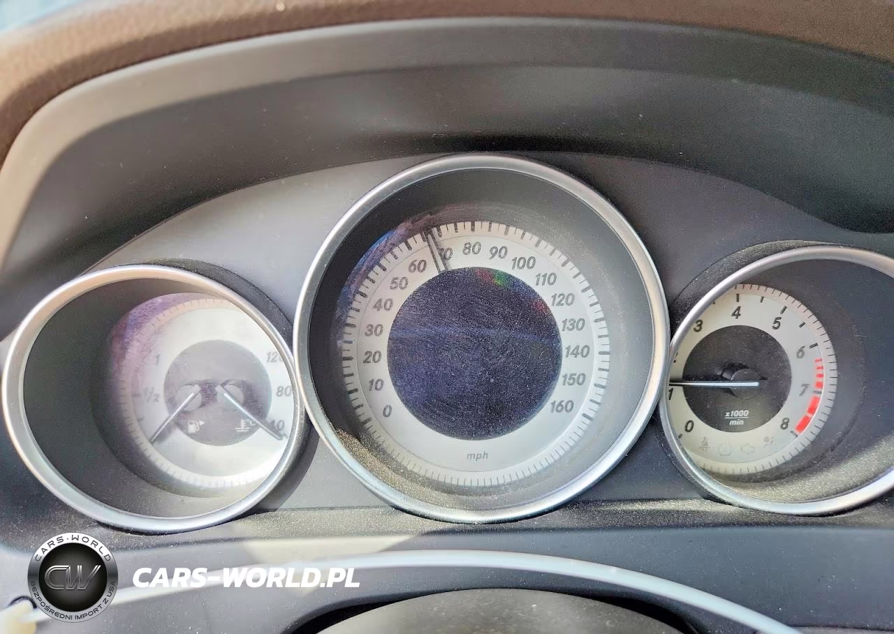 2013 Mercedes-Benz C 300 4Matic VIN:WDDGF8AB7DG117895 - 9