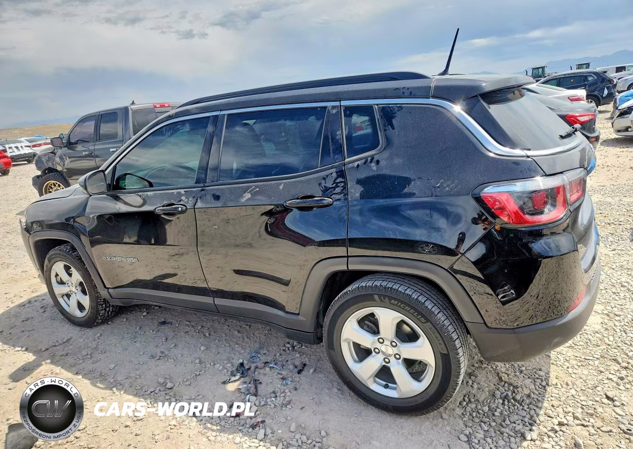 2018 Jeep Compass Latitude VIN:3C4NJCBB2JT461756 - 2