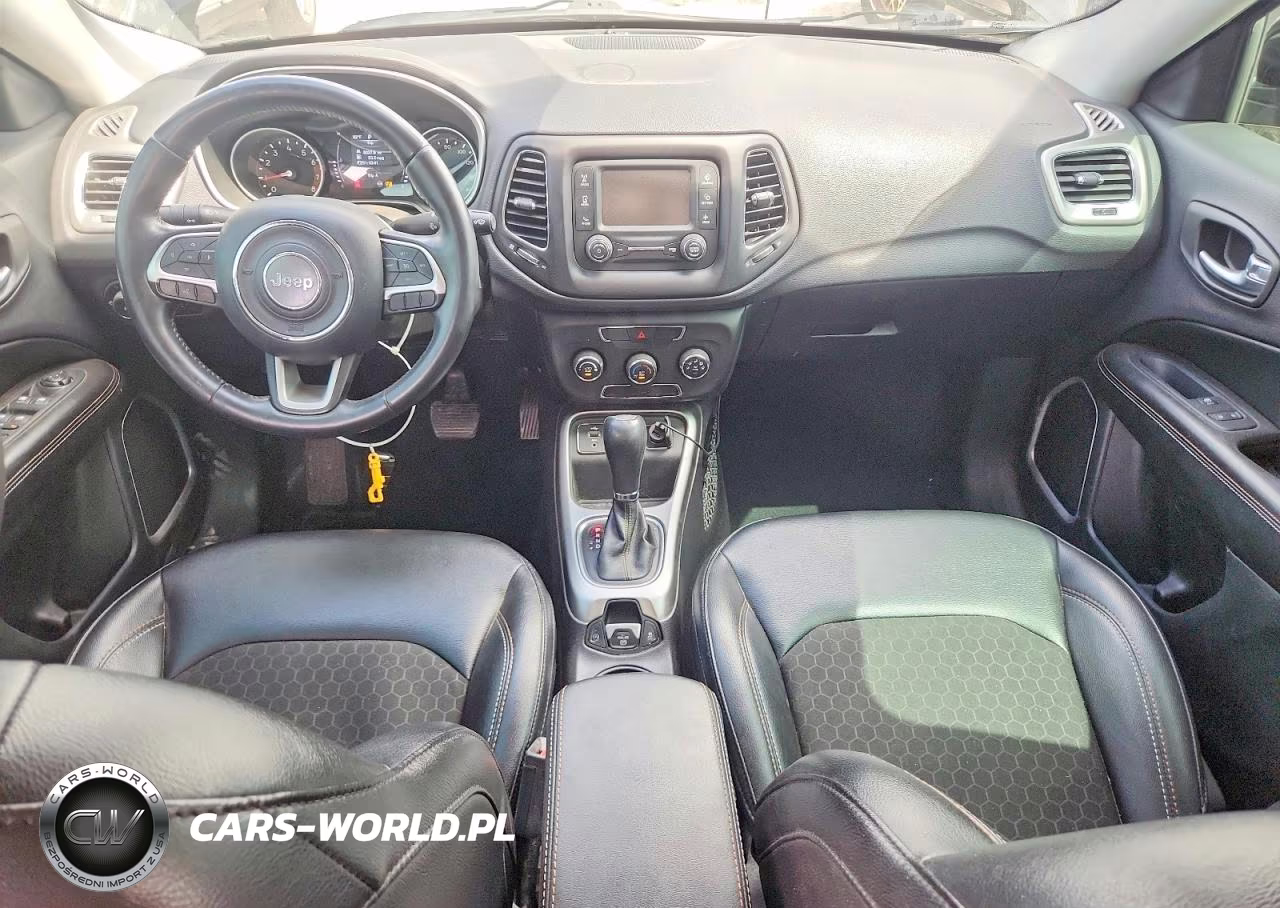 2018 Jeep Compass Latitude VIN:3C4NJCBB2JT461756 - 8