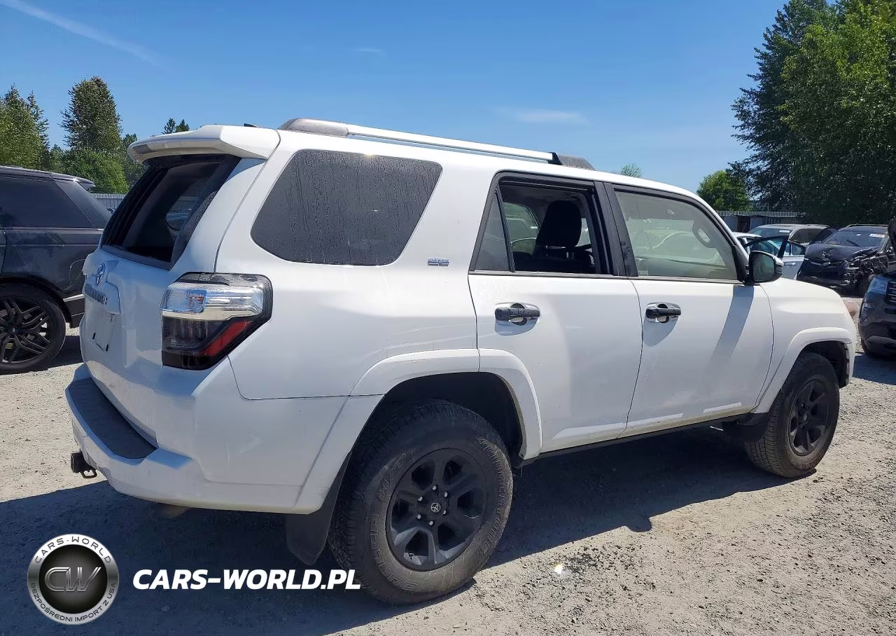 2024 Toyota 4Runner Sr5 VIN:JTEMU5JR1R6287046 - 3