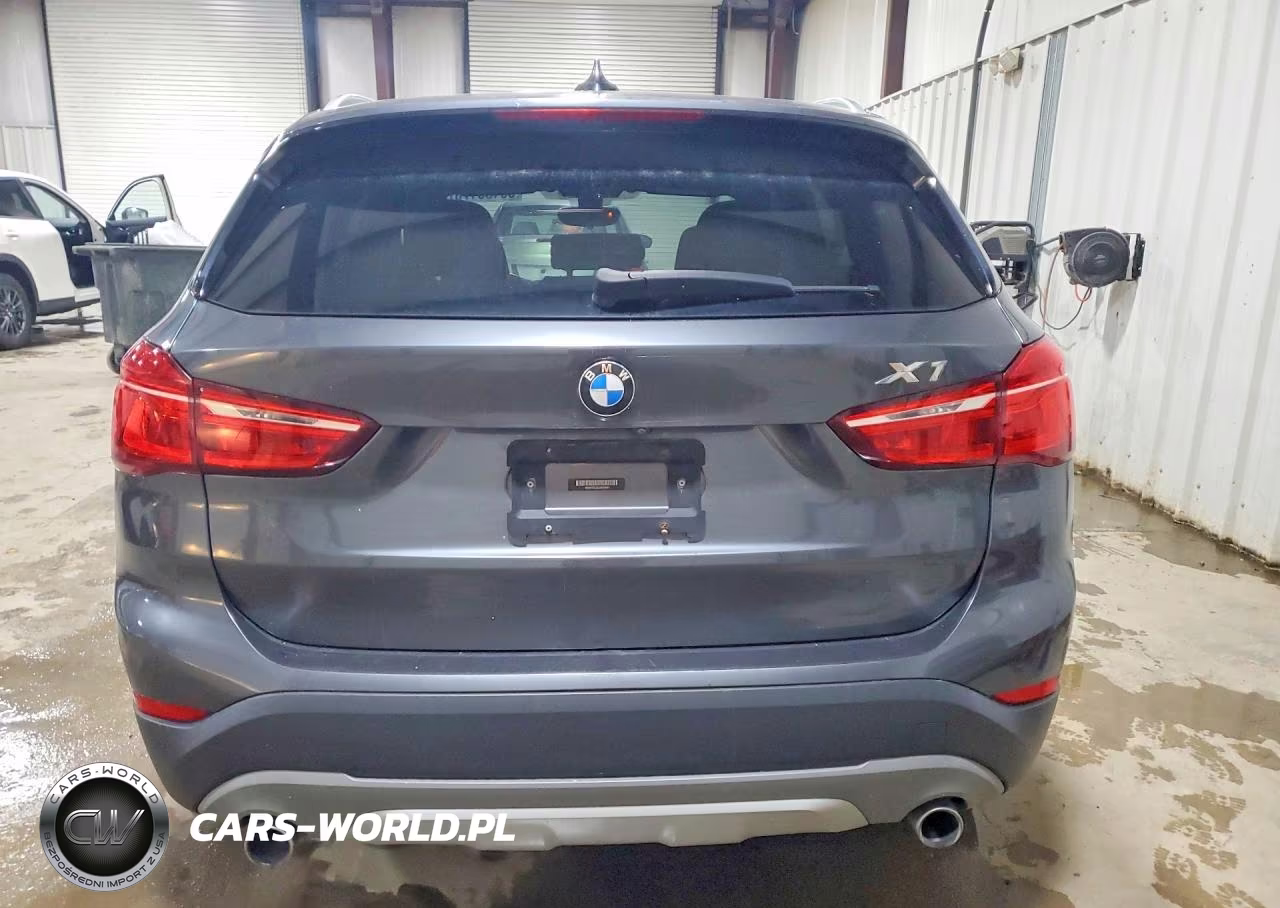2018 BMW X1 xDrive28I VIN:WBXHT3C32J5K30941 - 6