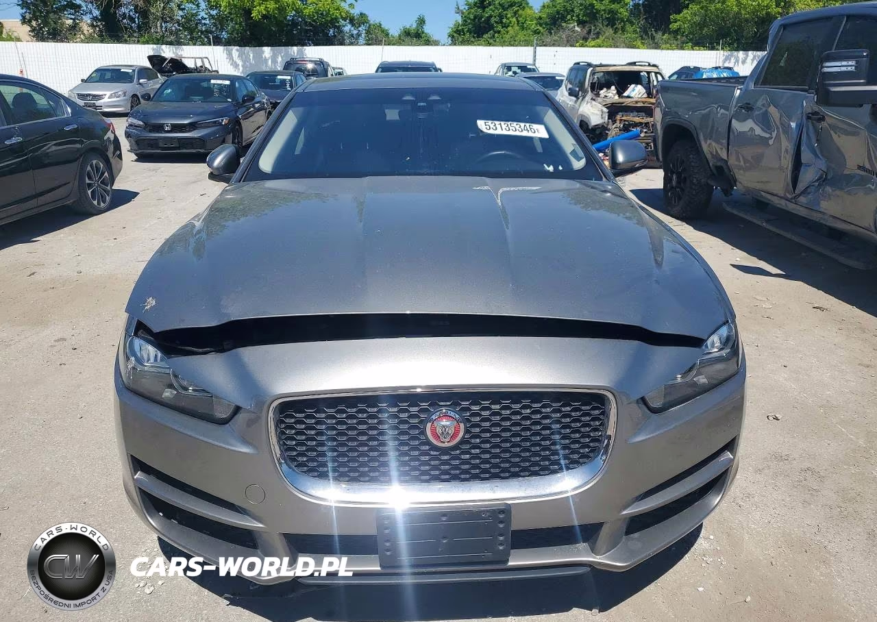 2019 Jaguar Xe Premium VIN:SAJAJ4FX2KCP54226 - 5