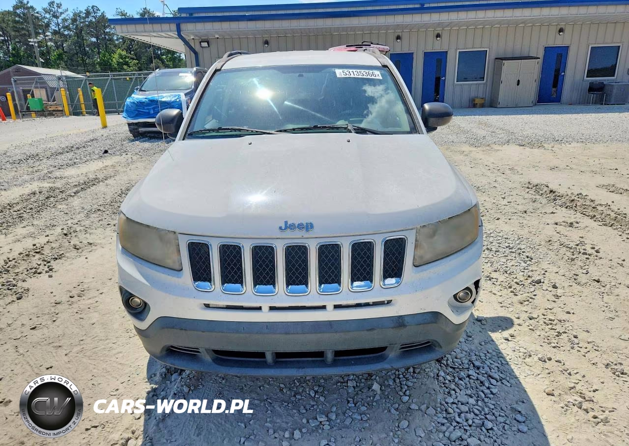 2011 Jeep Compass Sport VIN:1J4NT1FB1BD260778 - 5