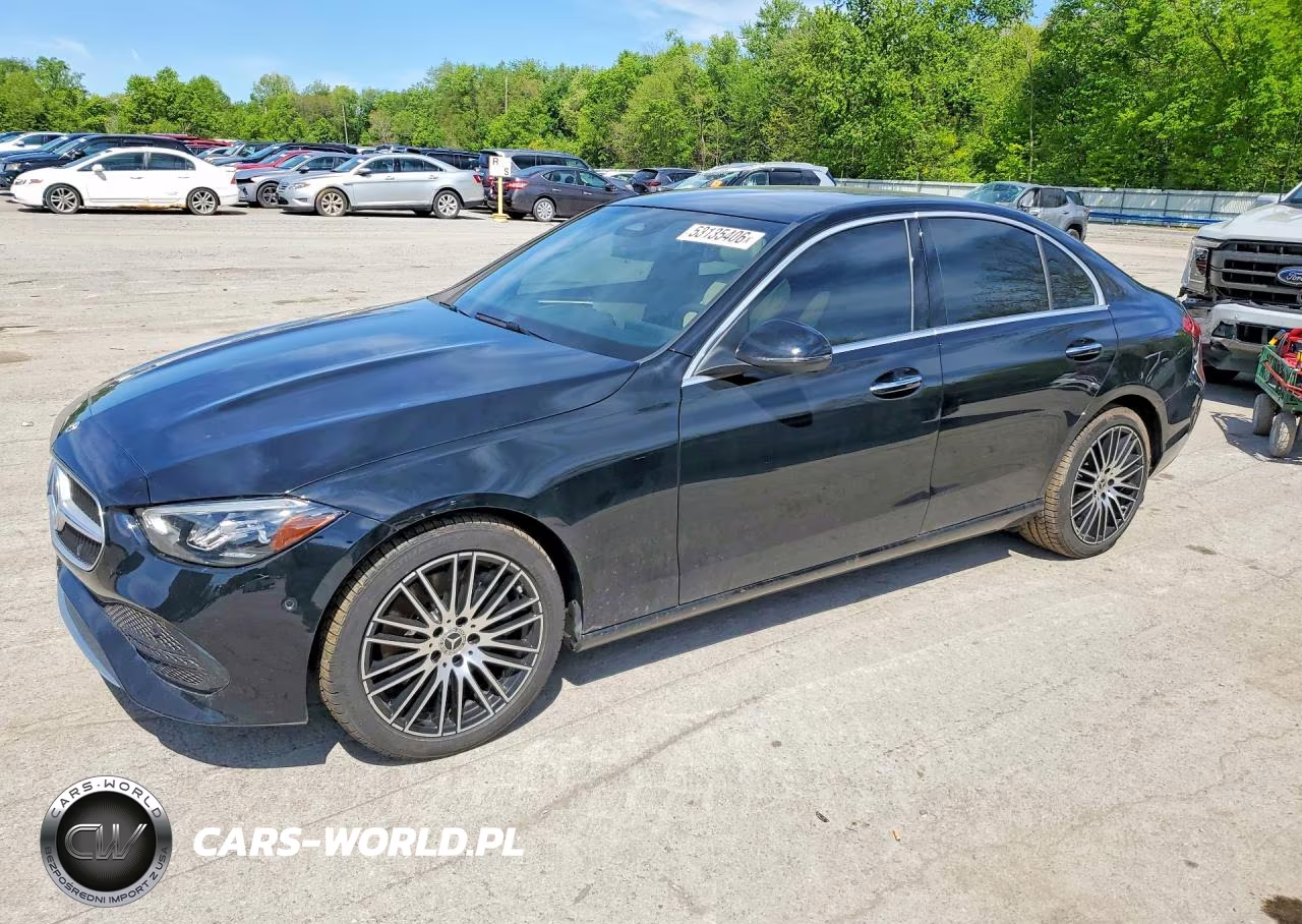2023 Mercedes-Benz C 300 4Matic – zdjęcie 1 z 12