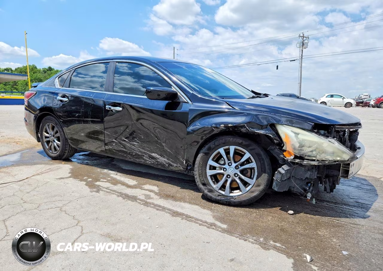 2015 Nissan Altima 2.5 S VIN:1N4AL3AP2FN362390 - 4