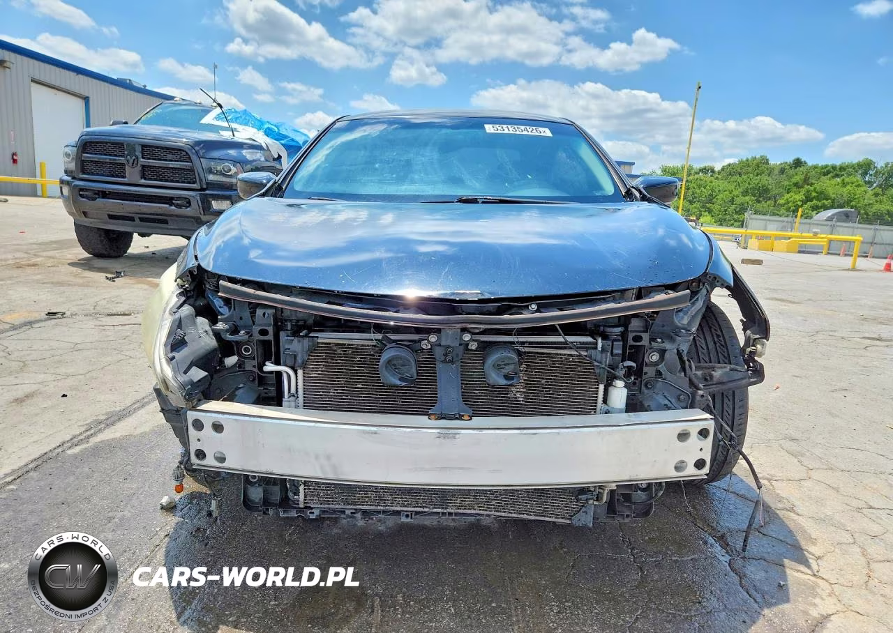 2015 Nissan Altima 2.5 S VIN:1N4AL3AP2FN362390 - 5