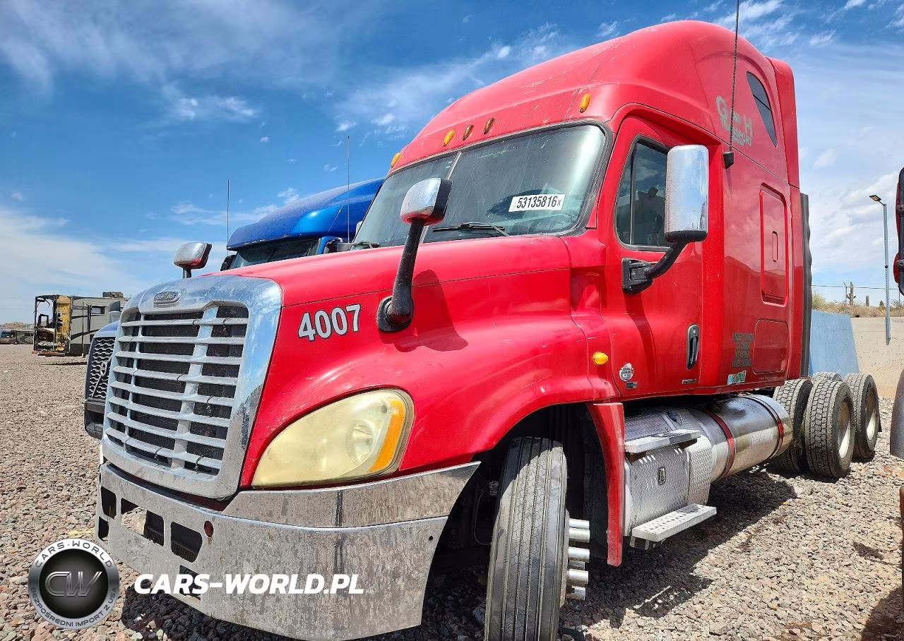 2011 Freightliner Cascadia Semi Truck VIN:1FUJGLDR6BLAX9942 - 2