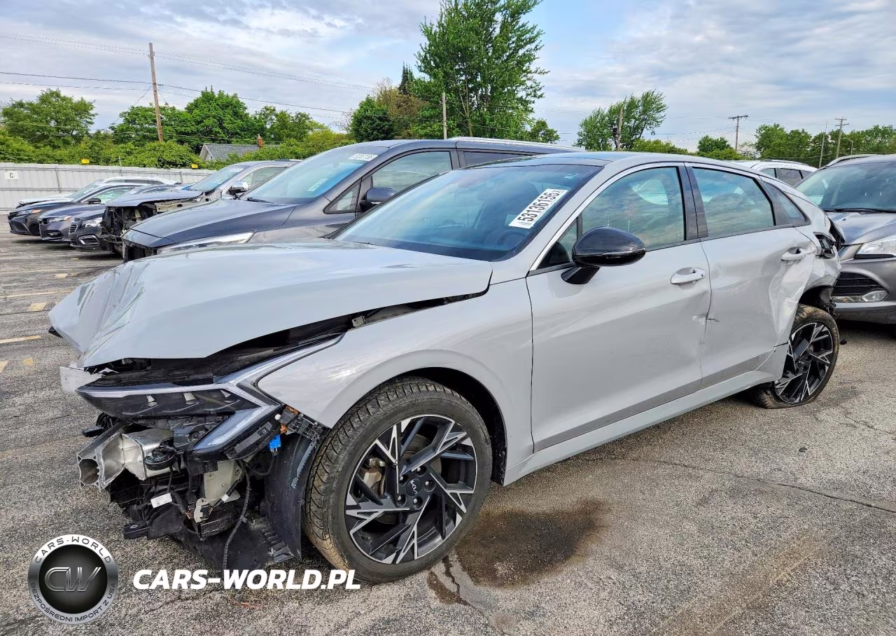 2025 Kia K5 Gt Line – zdjęcie 1 z 13