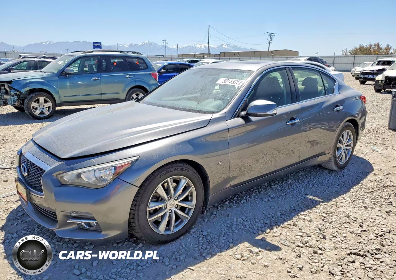 2015 Infiniti Q50 Premium