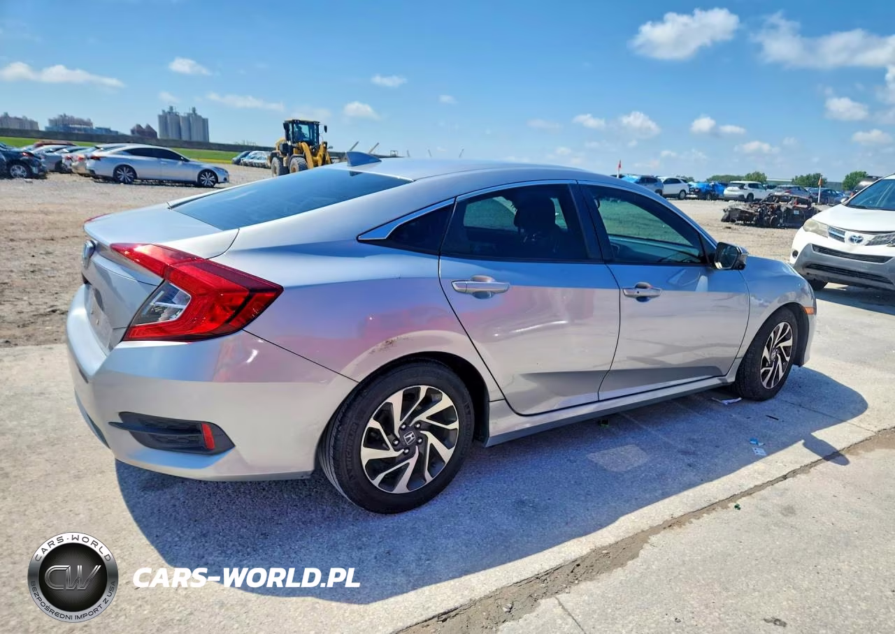 2017 Honda Civic Ex VIN:19XFC2F74HE021910 - 3