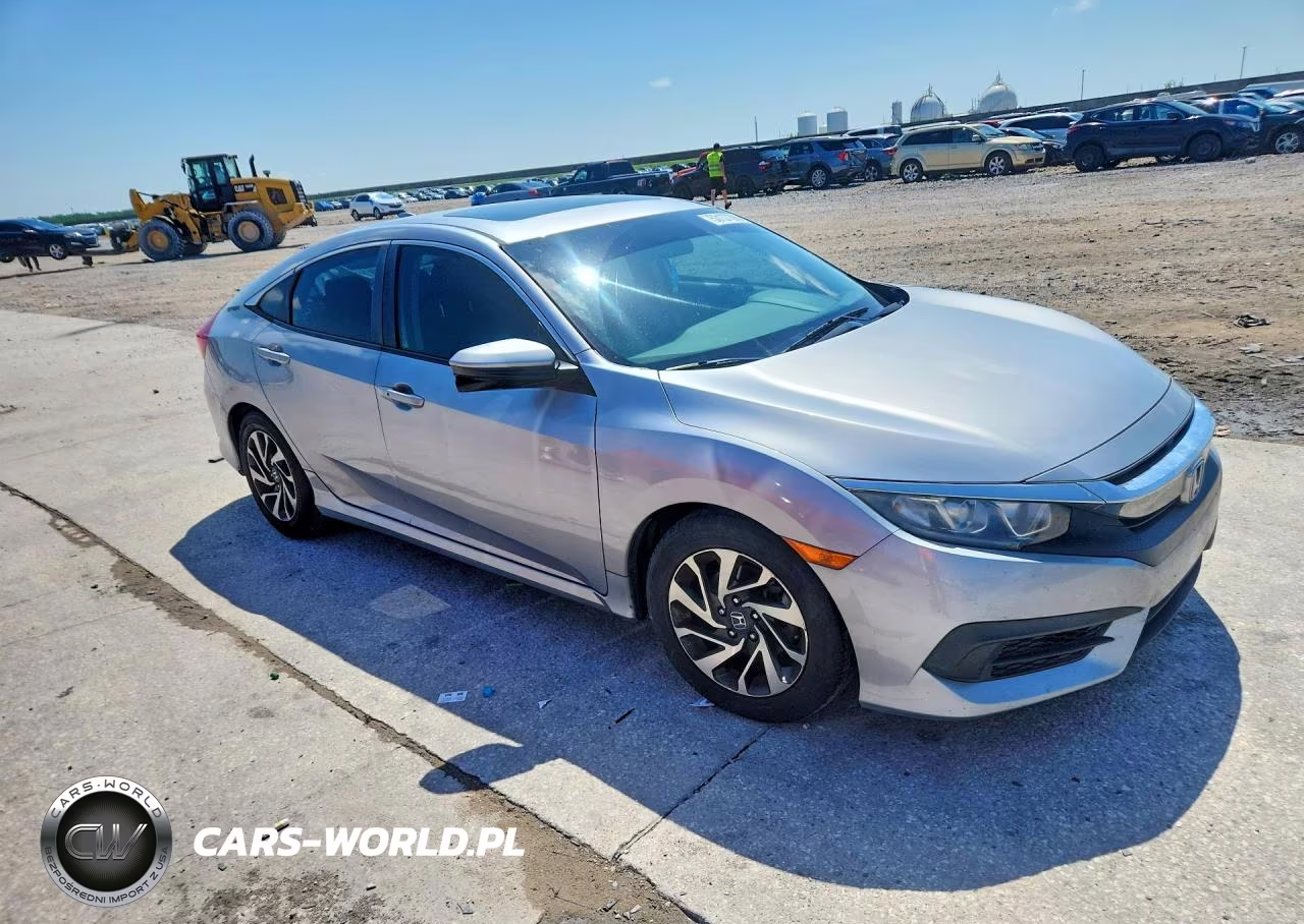 2017 Honda Civic Ex VIN:19XFC2F74HE021910 - 4